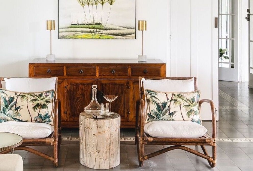 Seaside Country Residence | Sitting Room | Interior Designers